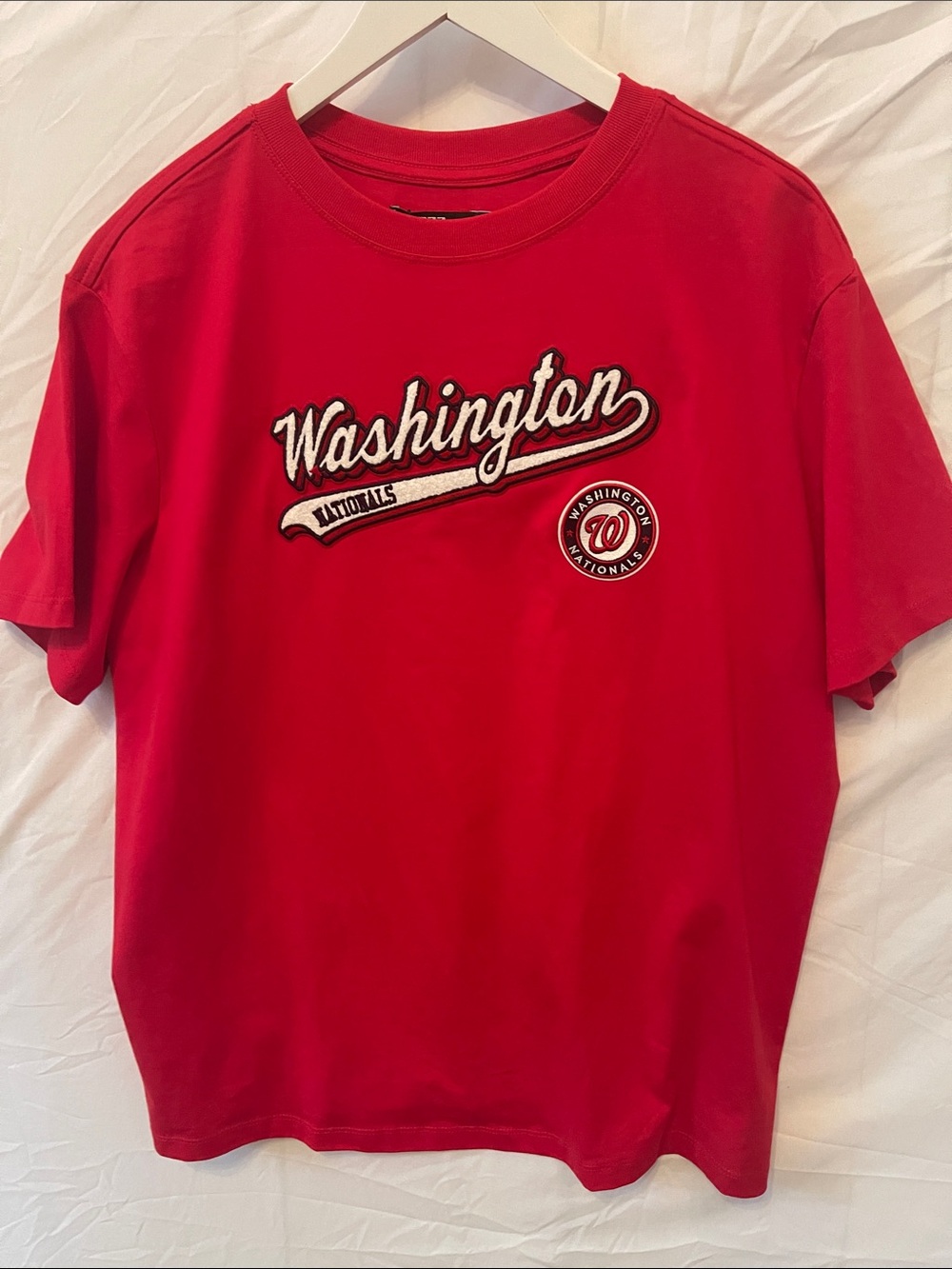 Women’s- Official MLB Washington Nationals Red GraphicTee- NewWith Tags- -Large